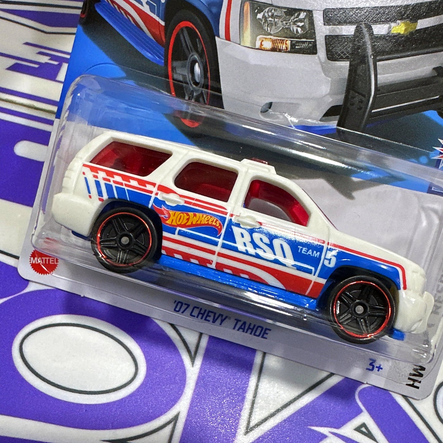 HTD28 CHEVY TAHOE