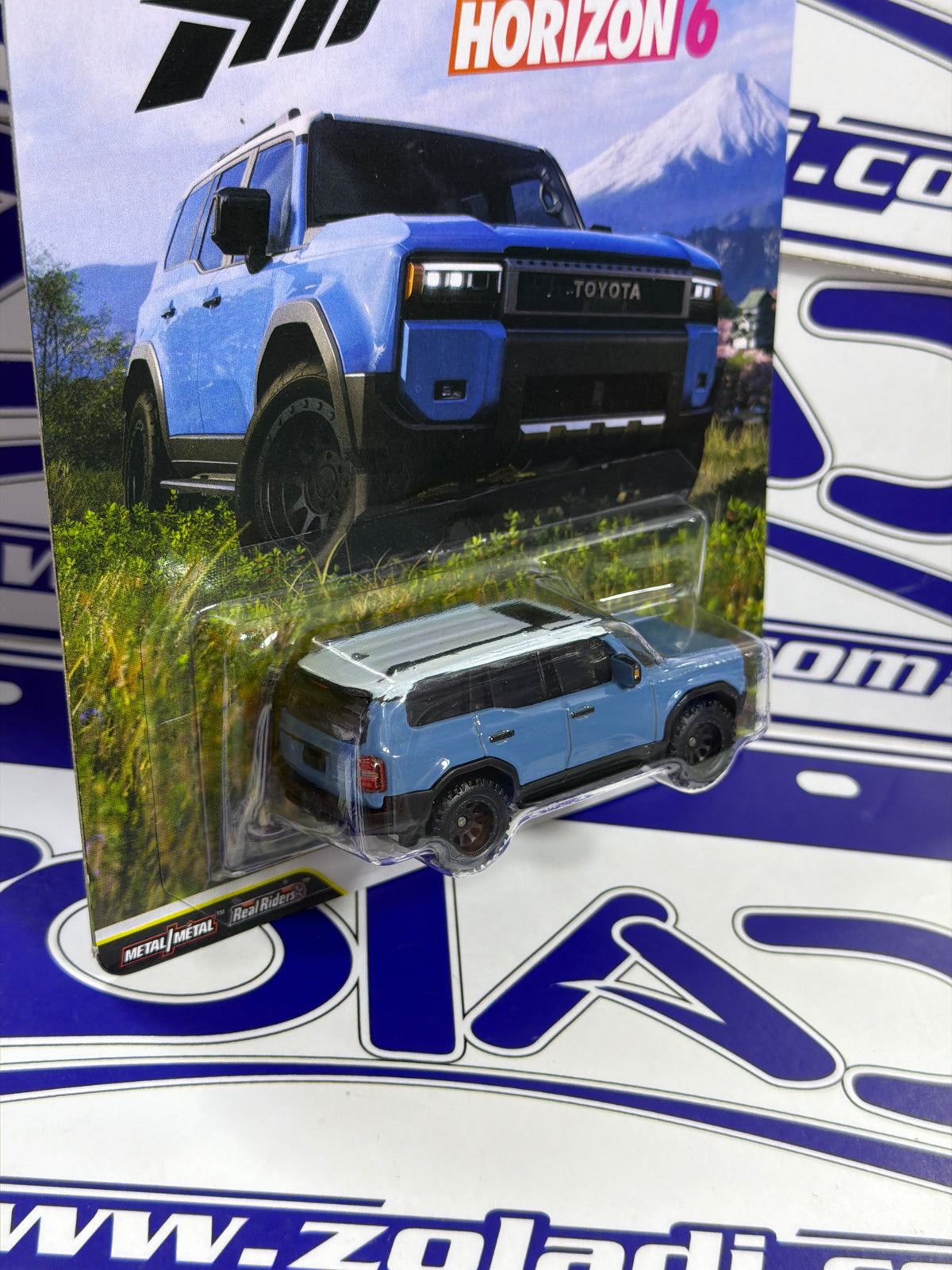 JHX02 24 TOYOTA LAND CRUISER