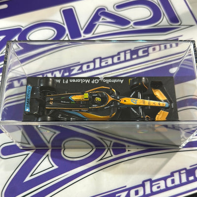 02326 BURAGO 2023 F11 MCL36 LANDO NORRIS C/Casco