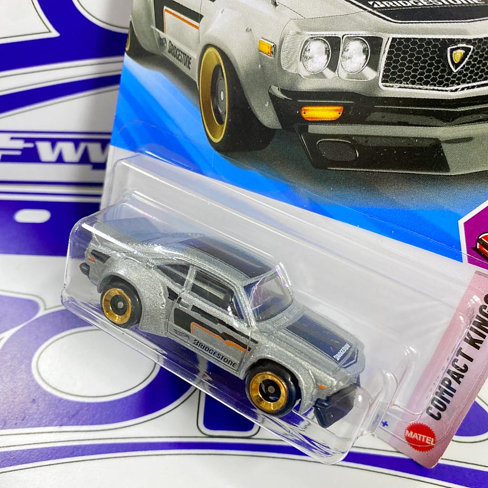 JJJ82 MAZDA RX 3