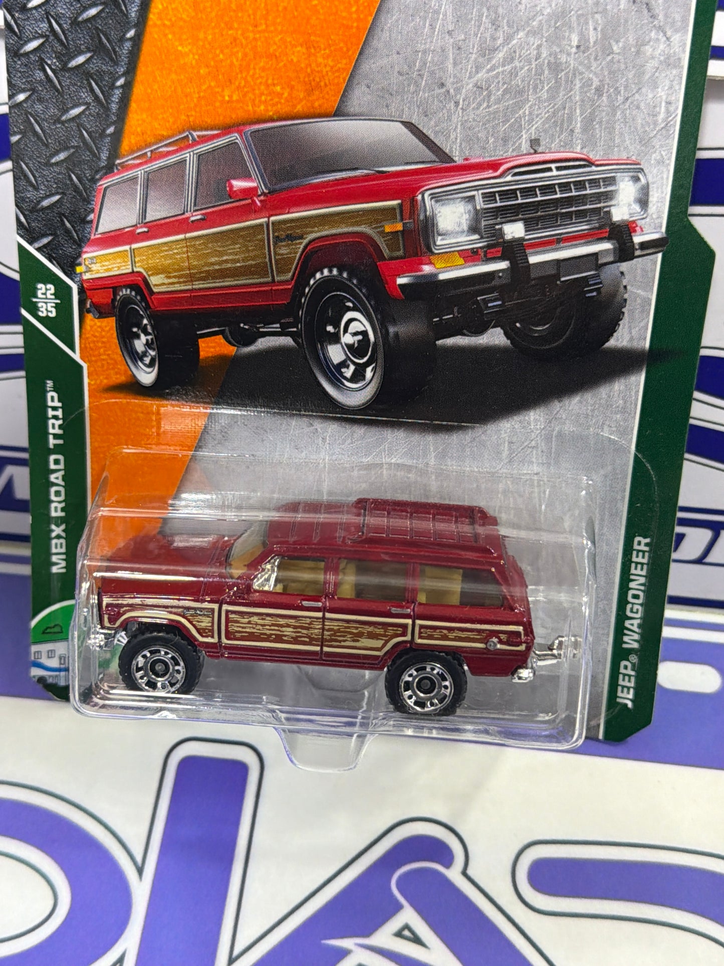 FHG82 JEEP WAGONEER