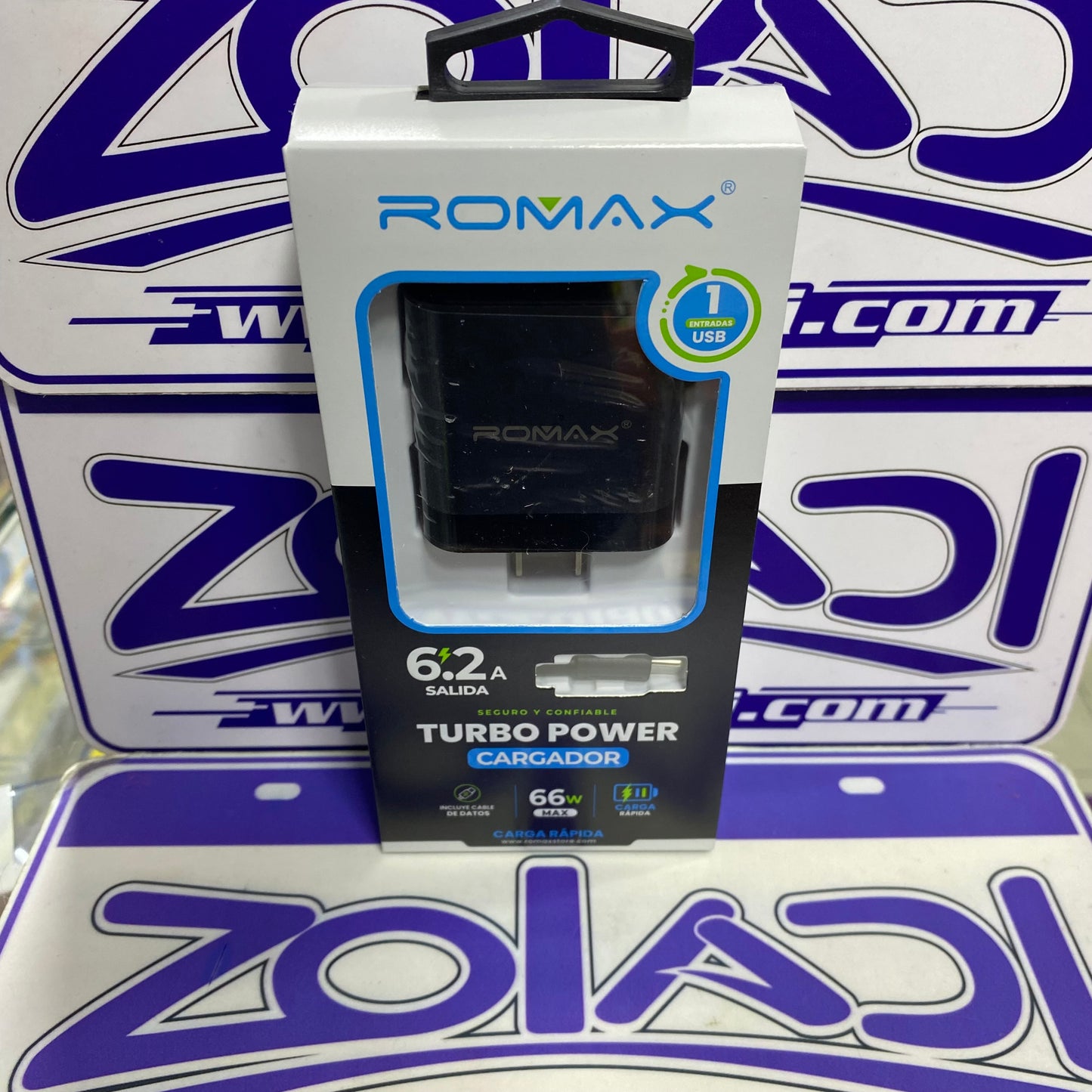 CARGADOR CON CABLE NEGRO TIPO C 66W ROMAX