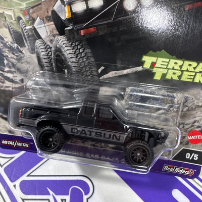 HRV92 DATSUN KING CAB BAJA CHASE