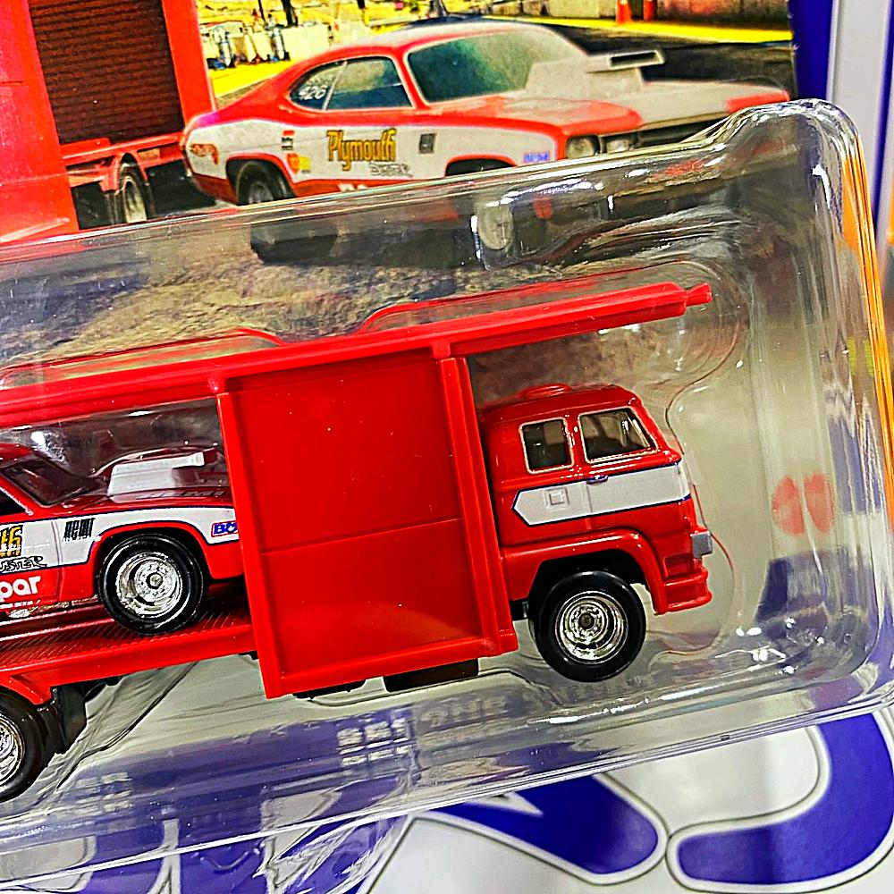 JBM38 73 PLYMOUTH DUSTER / SECOND STORY LORRY