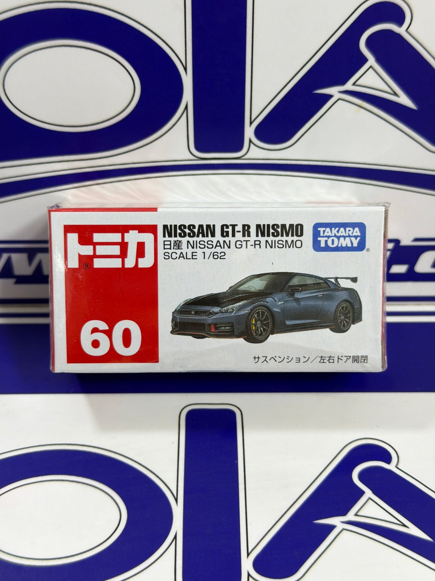 60 NISSAN GTR NISMO TOMICA