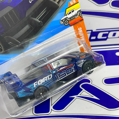JJH52 FORD F 150 LIGHTNING SUPERTRUCK