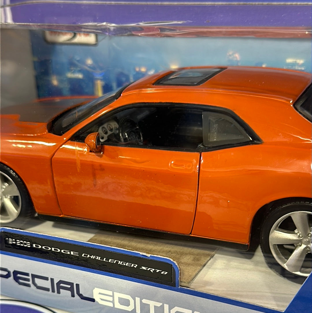 2008 Dodge Challenger Maisto 1/24