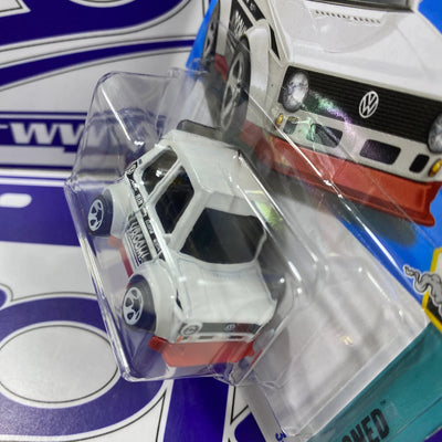 TOONED VOLKSWAGEN GOLF MK1 Hot Wheels disponible en Zoladi Lima