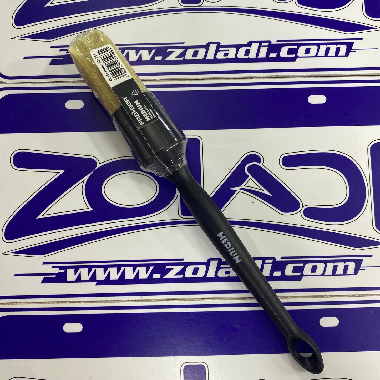 CEPILLO DE CERDAS MEDIANAS PARA LIMPIEZA DETALLADA MEDIUM BRUSH