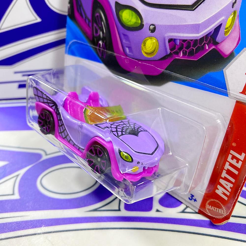 JJJ19 MONSTER HIGH GHOUL MOBILE