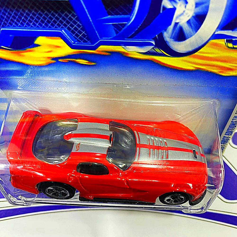 28743 DODGE VIPER GTS R