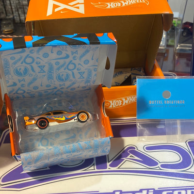 PAUL GEORGE AND NIKE HOTWHEELS RLC - Hot Wheels Red Line Club - Zoladi Perú