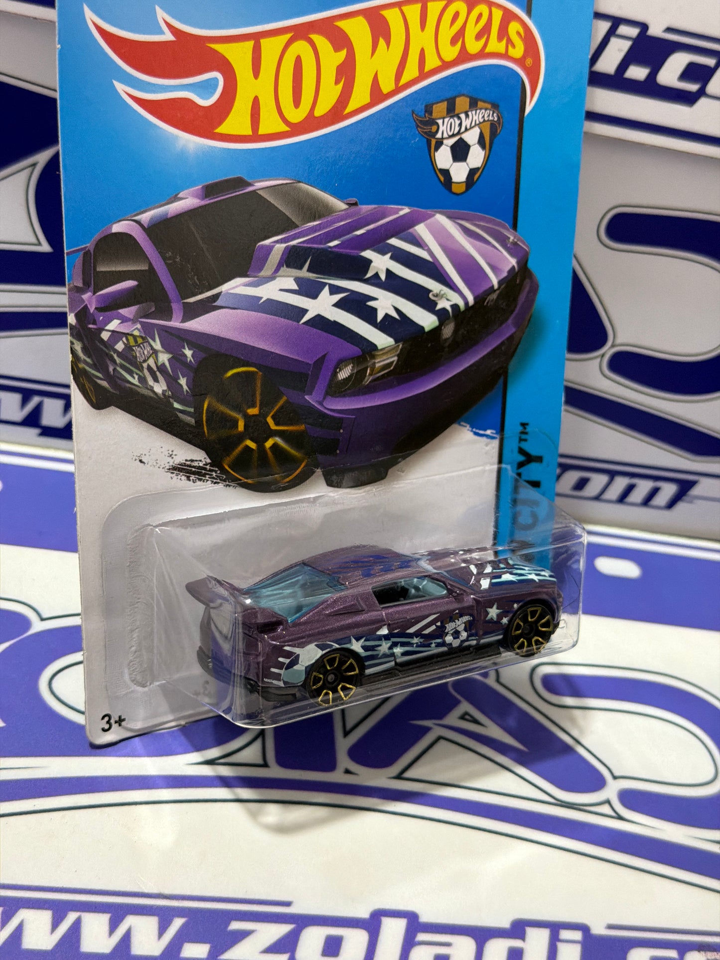 BFF66 CUSTOM FORD MUSTANG