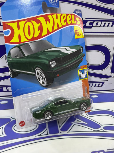 HCV37 65 MUSTANG