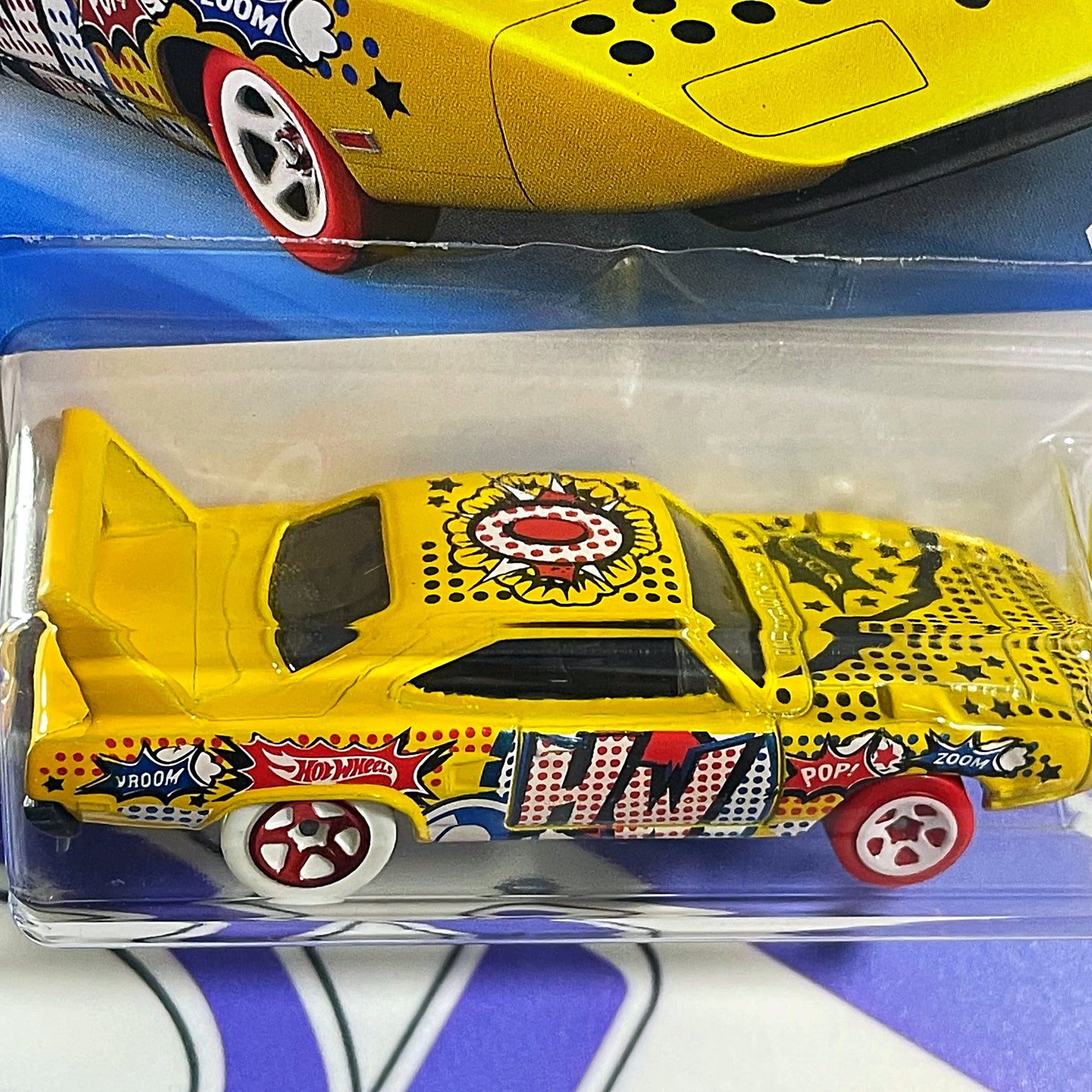 HYX31 70 PLYMOUTH SUPERBIRD