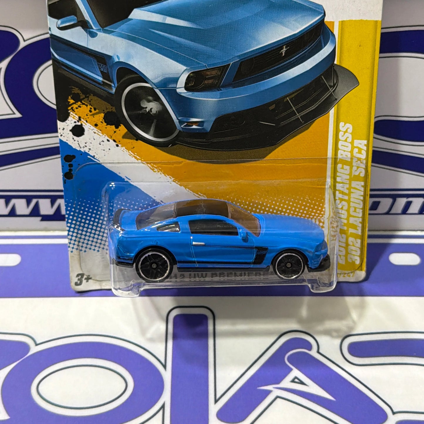 V5623 MUSTANG BOSS 302 LAGUNA SECA