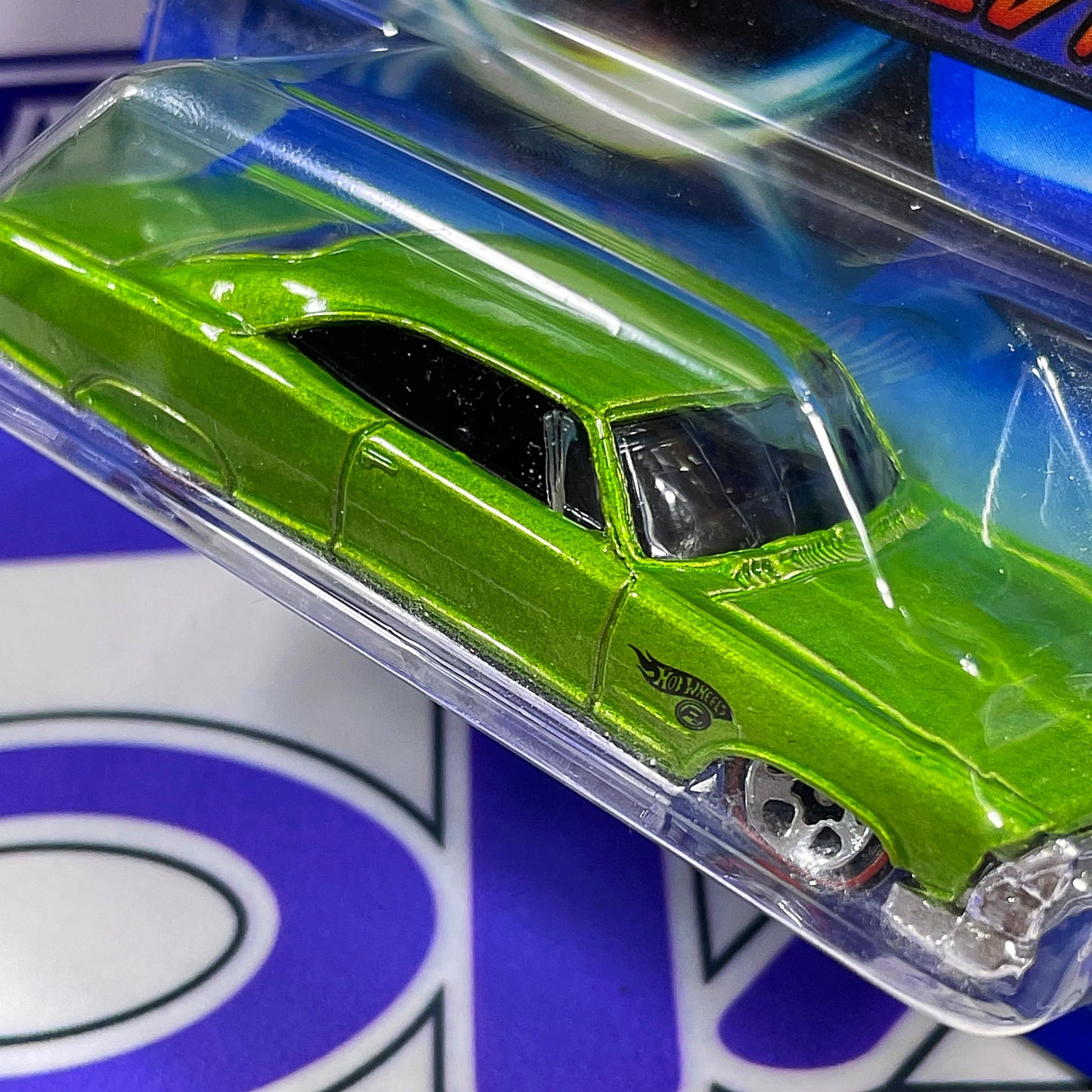 G6826 PONTIAC BONNEVILLE