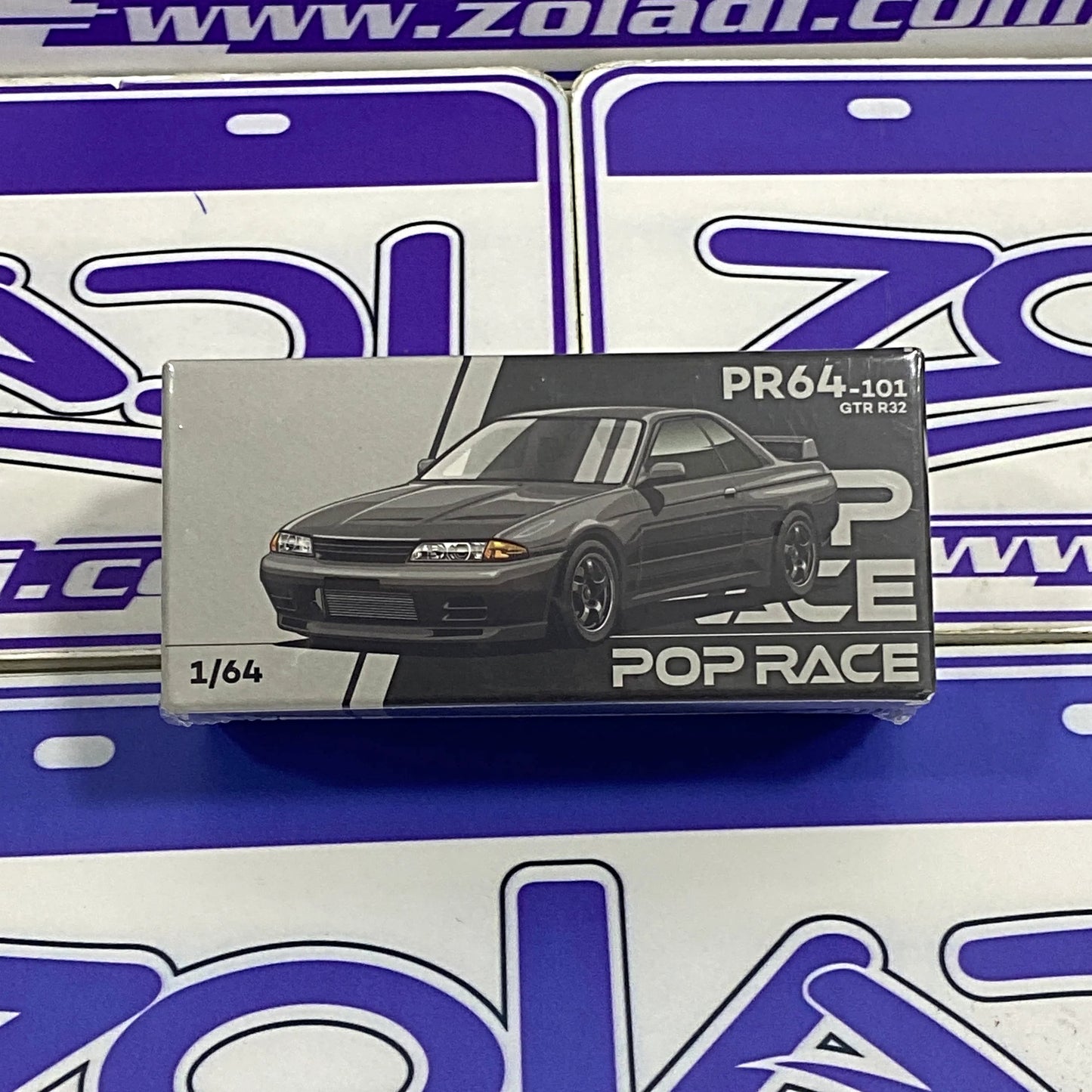 POP RACE NISSAN SKYLINE GTR R32
