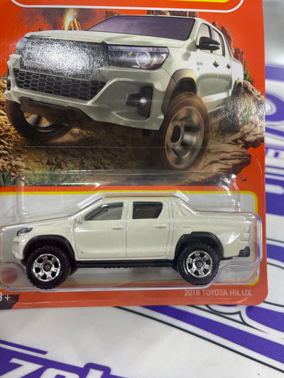 HKX11 TOYOTA HILUX