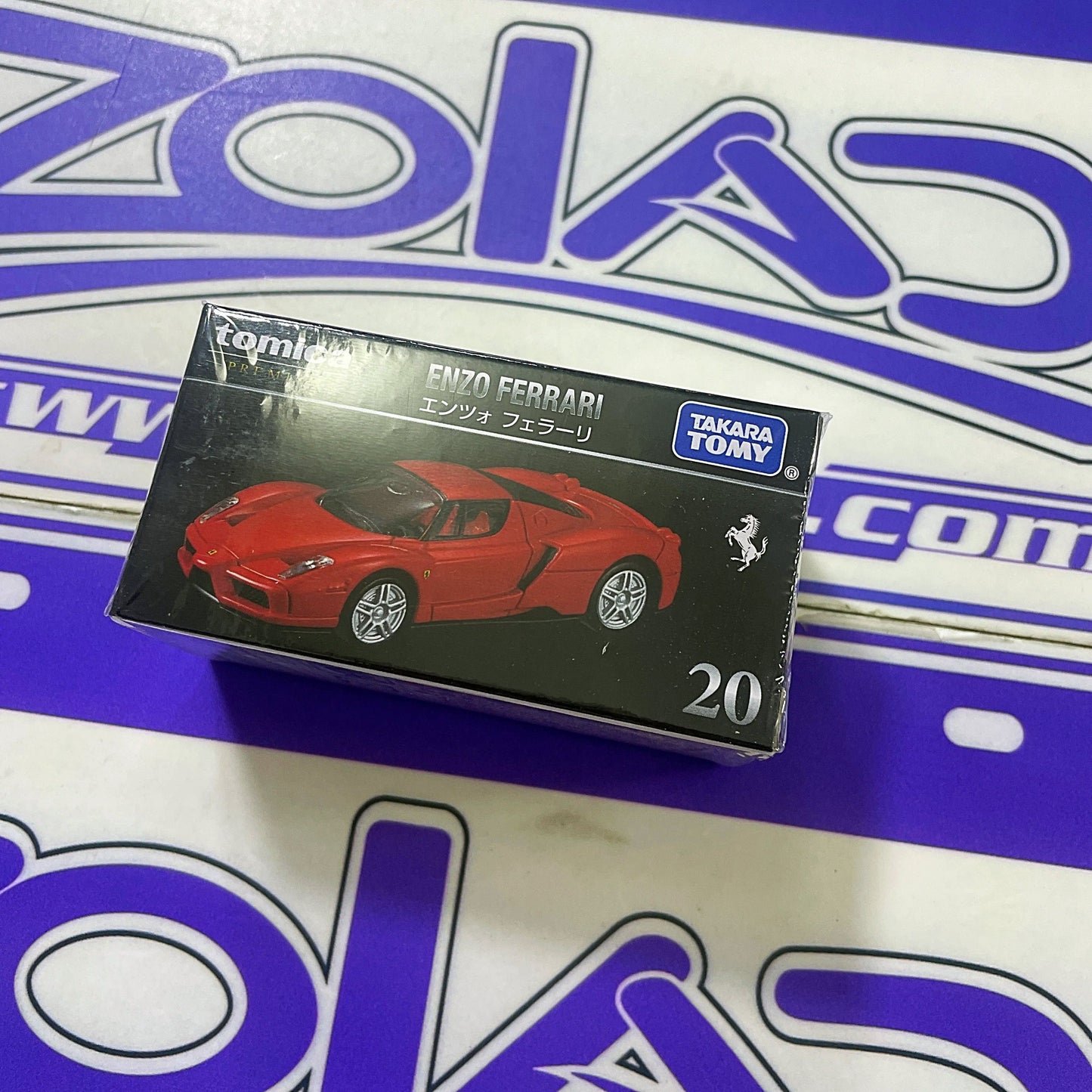 ENZO FERRARI TAKARA TOMY