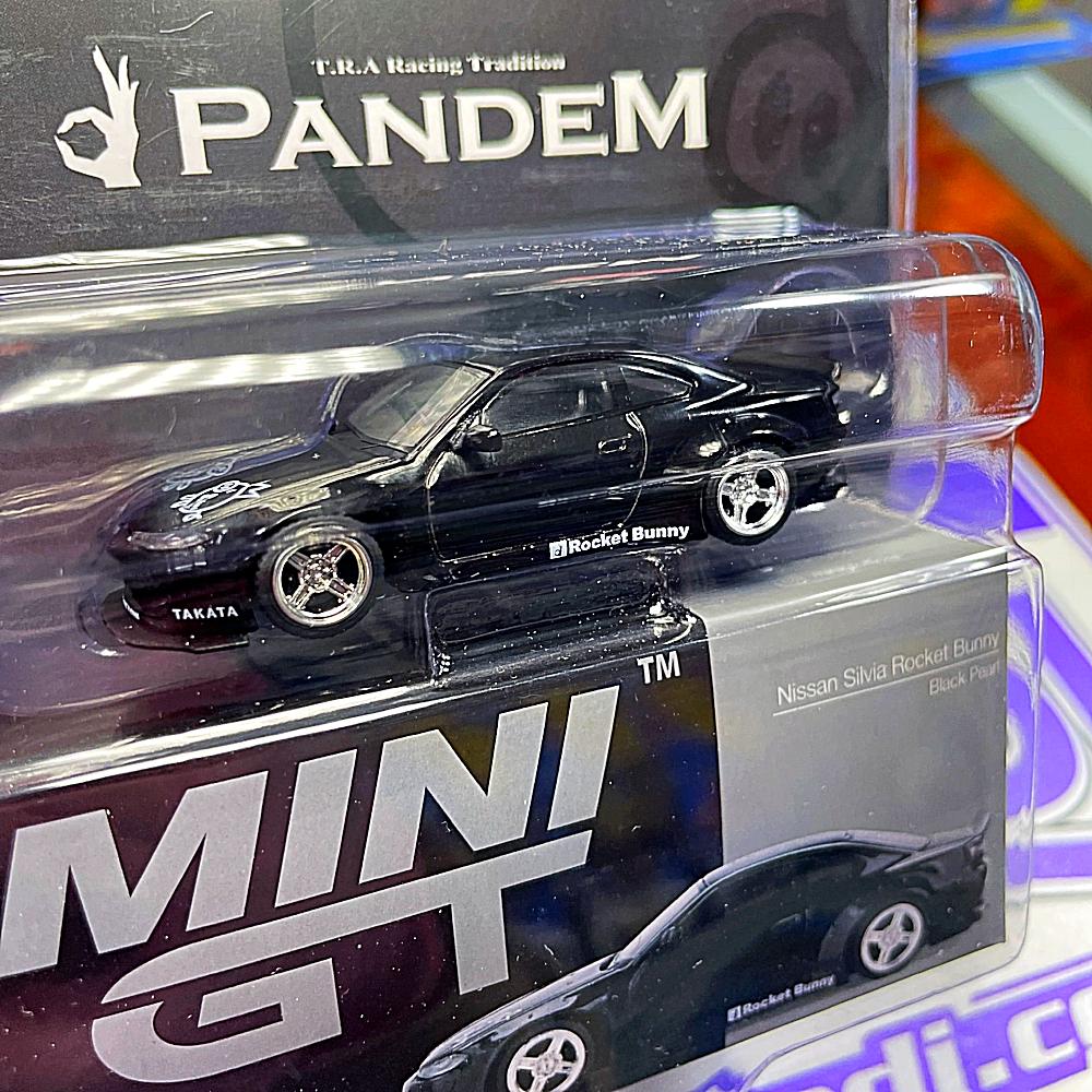 602 NISSAN SILVIA ROCKET BUNNY MINI GT