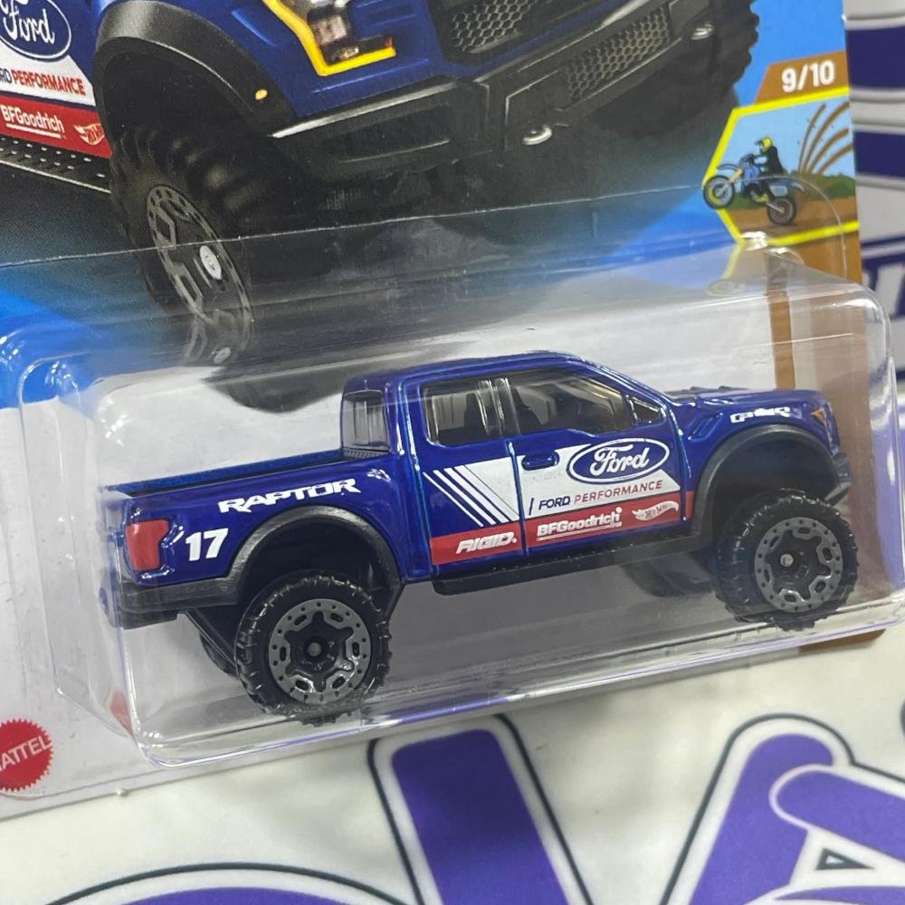 JBB05 17 FORD F 150 RAPTOR