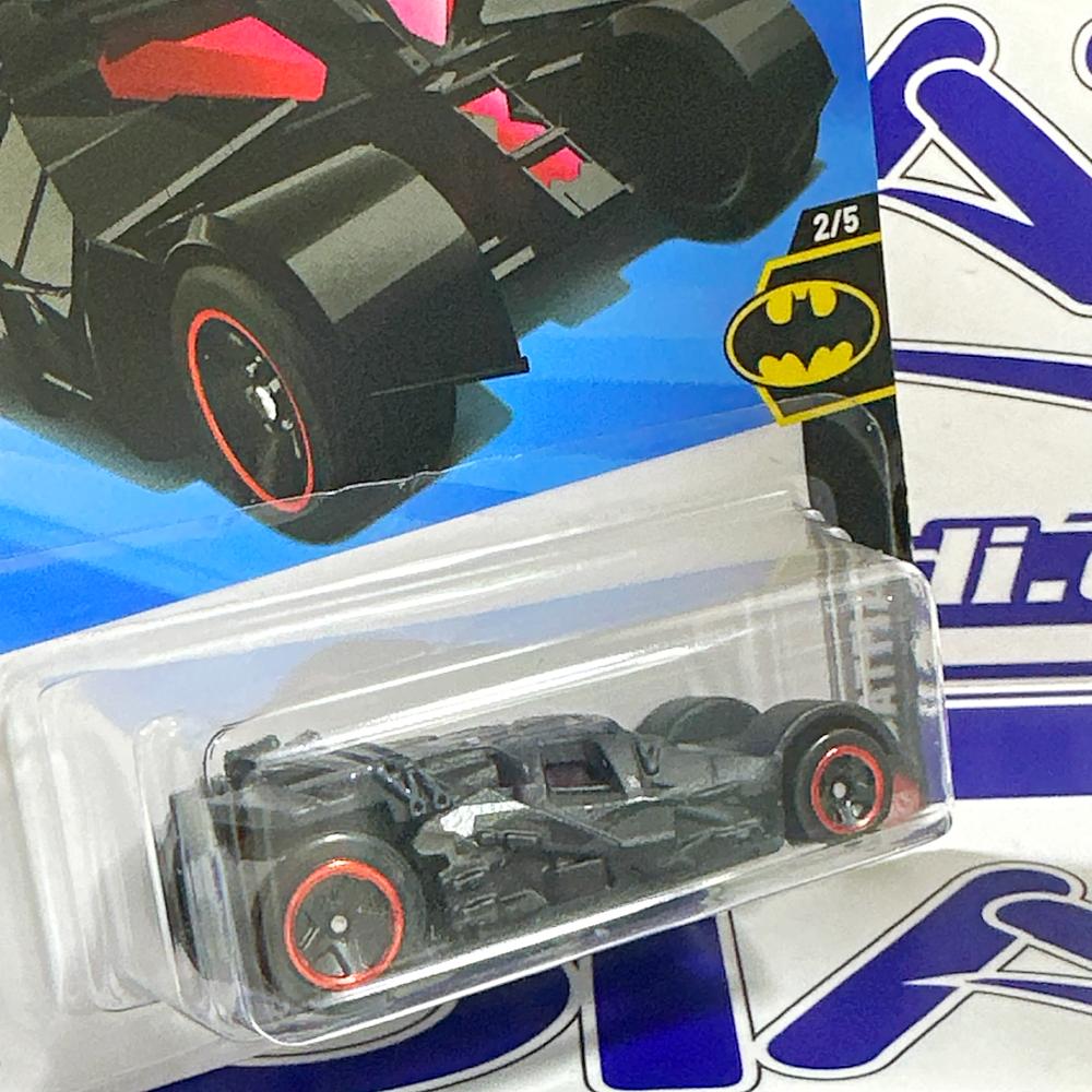 JJL13 THE DARK KNIGHT BATMOBILE
