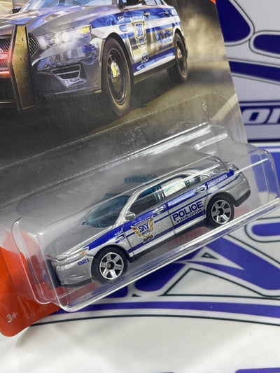 GKK86 FORD POLICE INTERCEPTOR