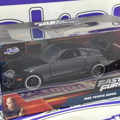 33381 TOYOTA SUPRA 1/32 JADA