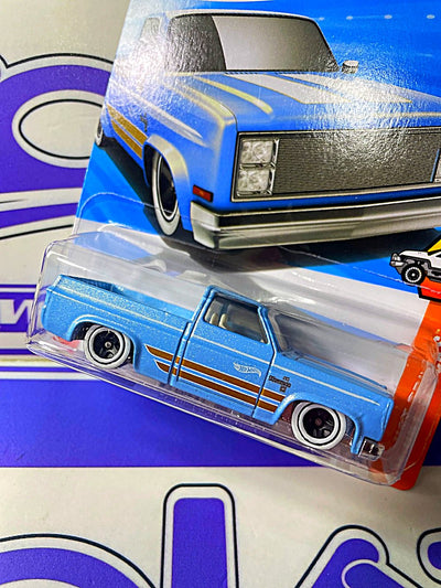 HYY91 83 CHEVY SILVERADO