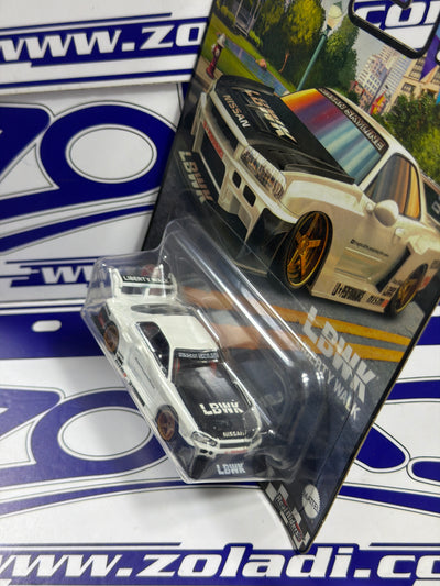 HKF21 SÚPER SILHOUETTE NISSAN SKYLINE