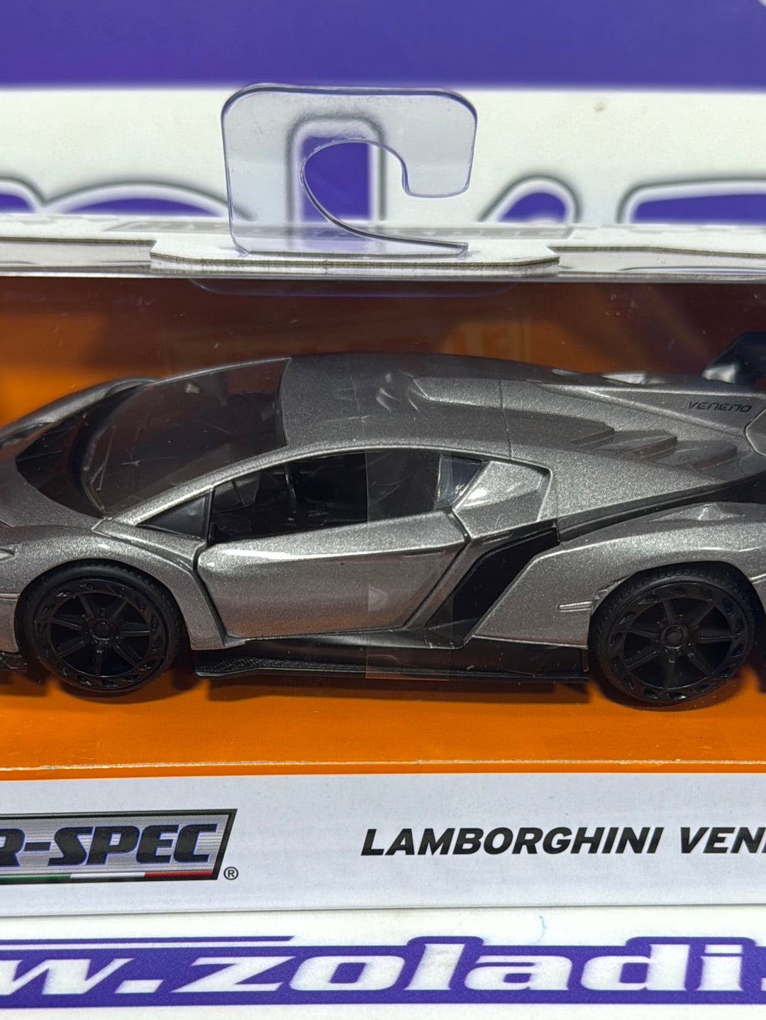 24080 LAMBORGHINI VENENO 1/32