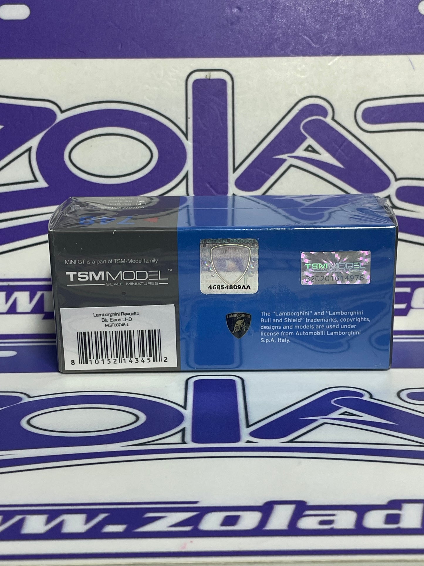 748 MINIGT LAMBORGHINI REVUELTO