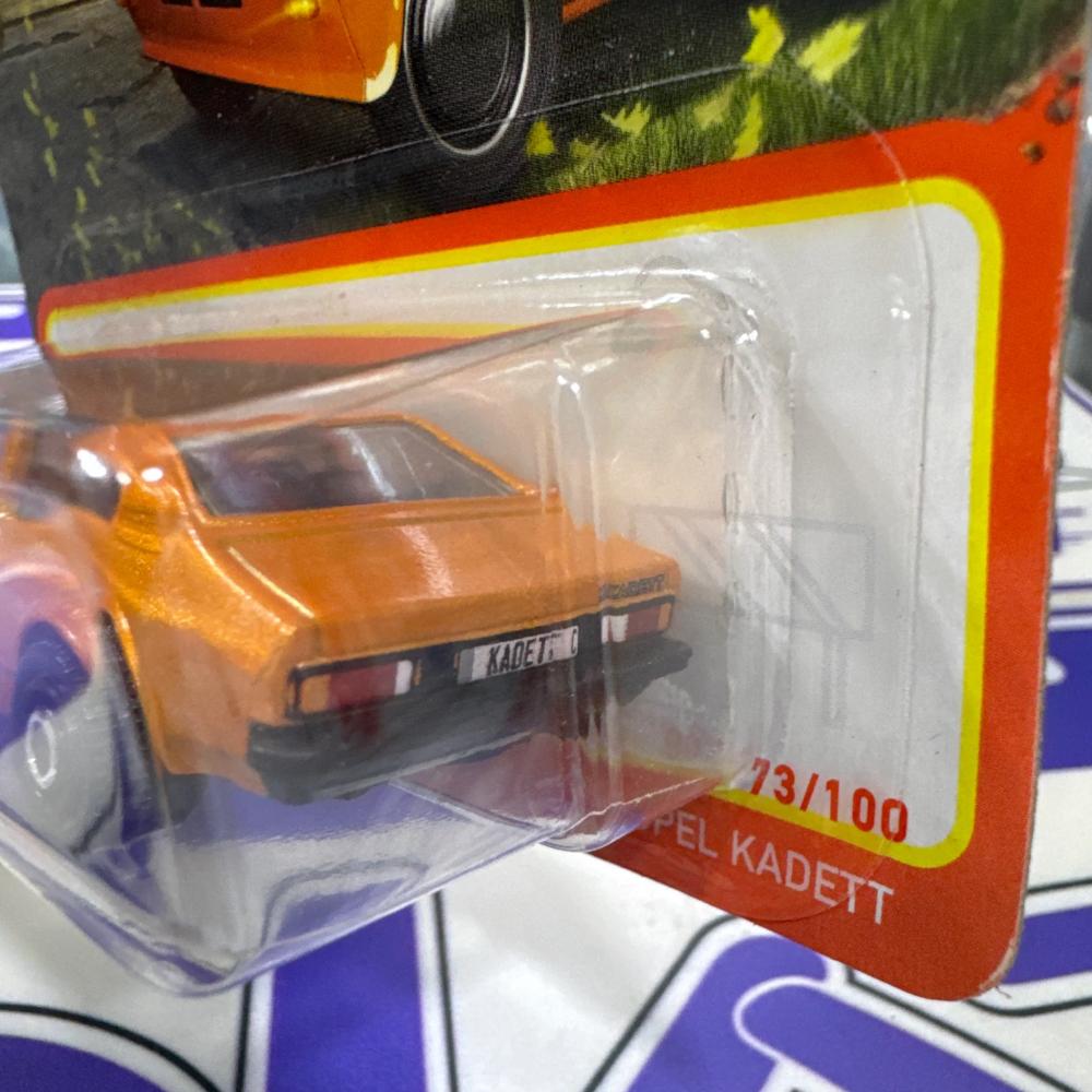 HXD39 OPEL KADETT