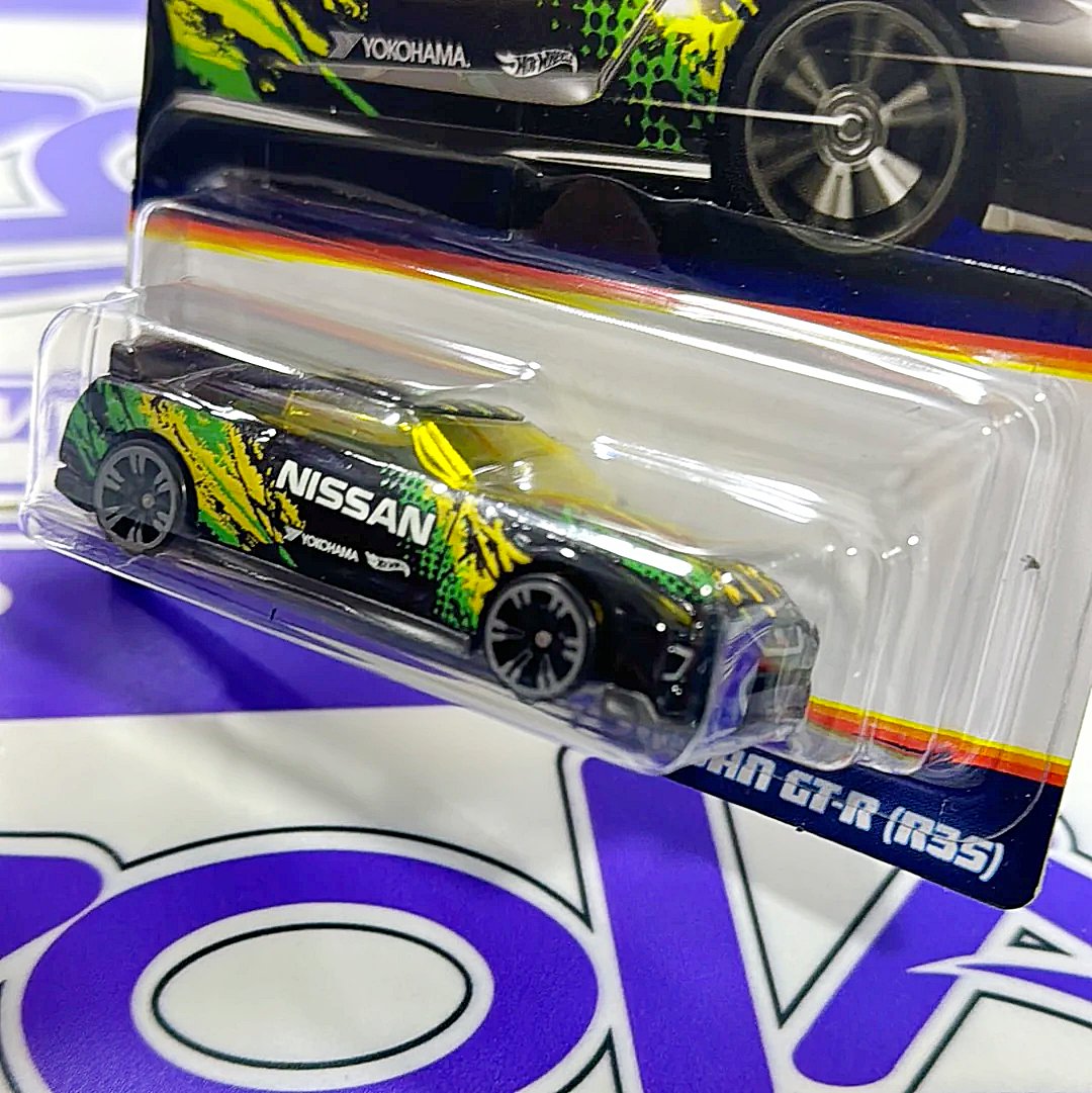 HLH75 NISSAN GTR R35 NEON