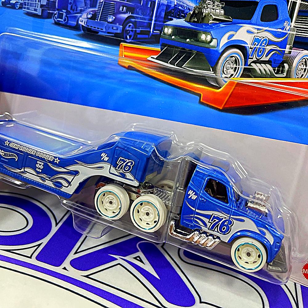 HVF03 SEMI RODGER DODGER