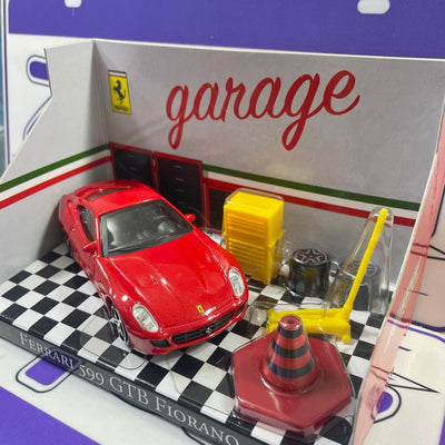 SU 1/43 FERRARI 599 GTB FIORANO