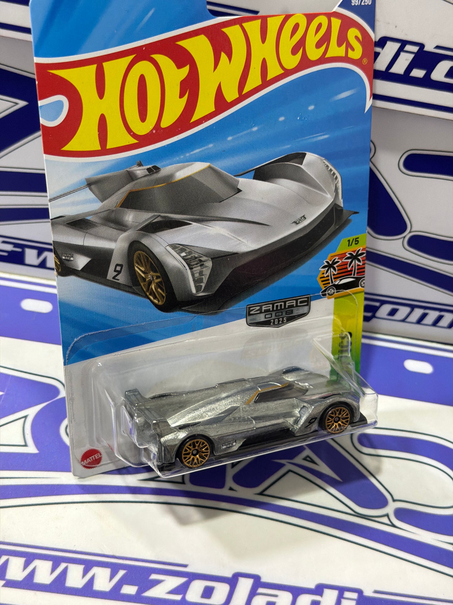 HYY36 CADILLAC PROJECT GTP HYPERCAR ZAMAC