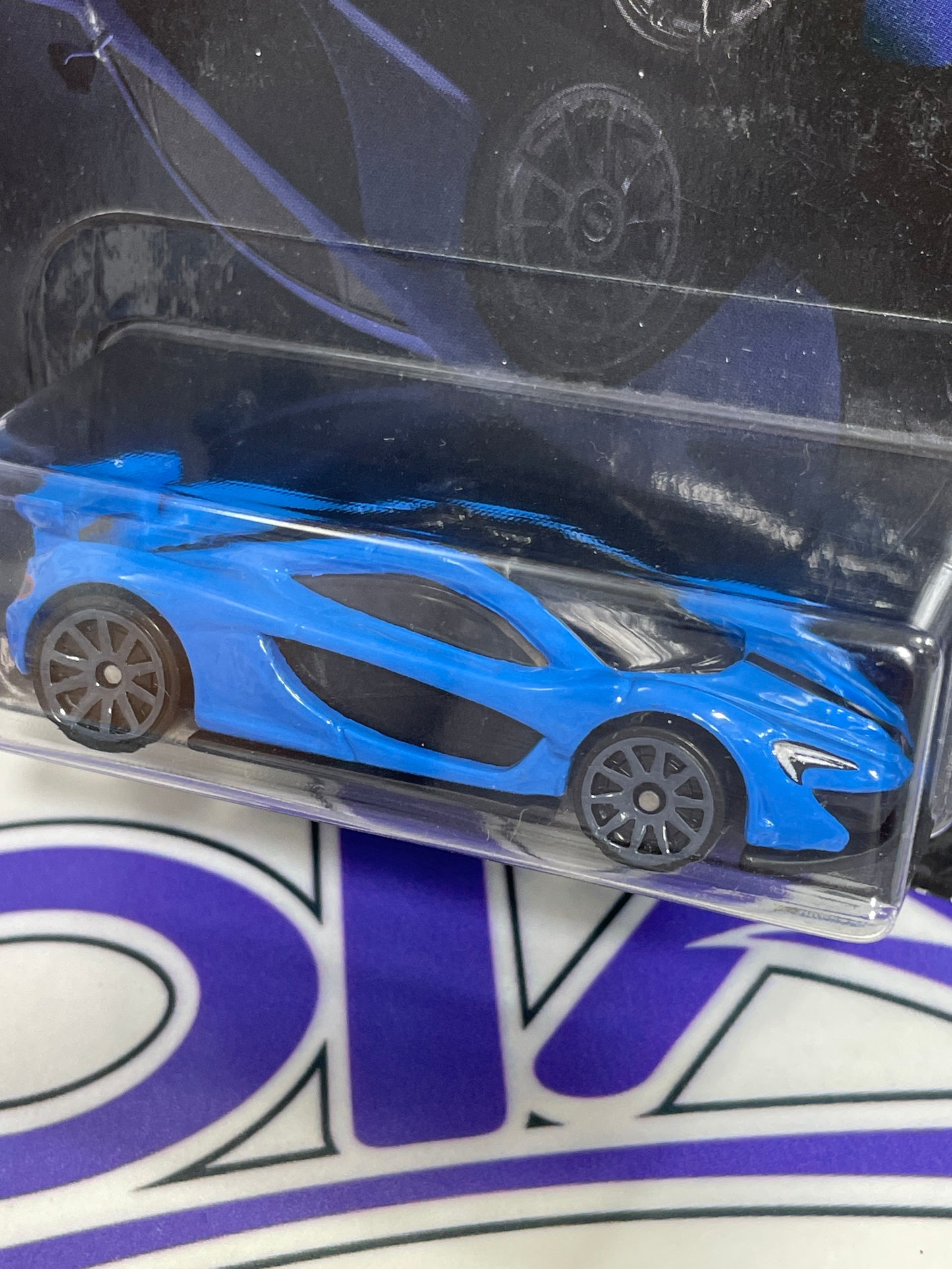 GBB76 MCLAREN P1