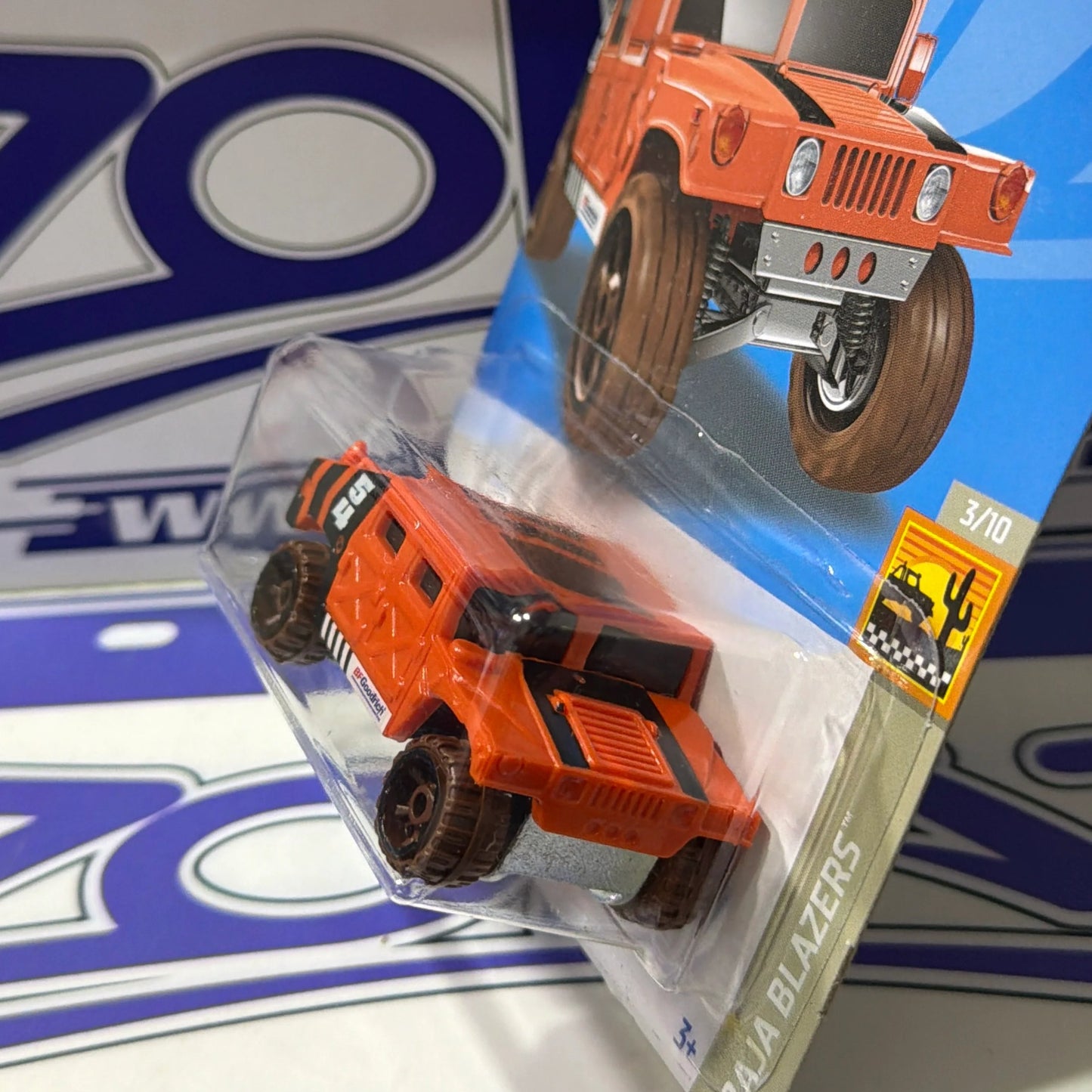 Hot Wheels HUMVEE tienda Zoladi