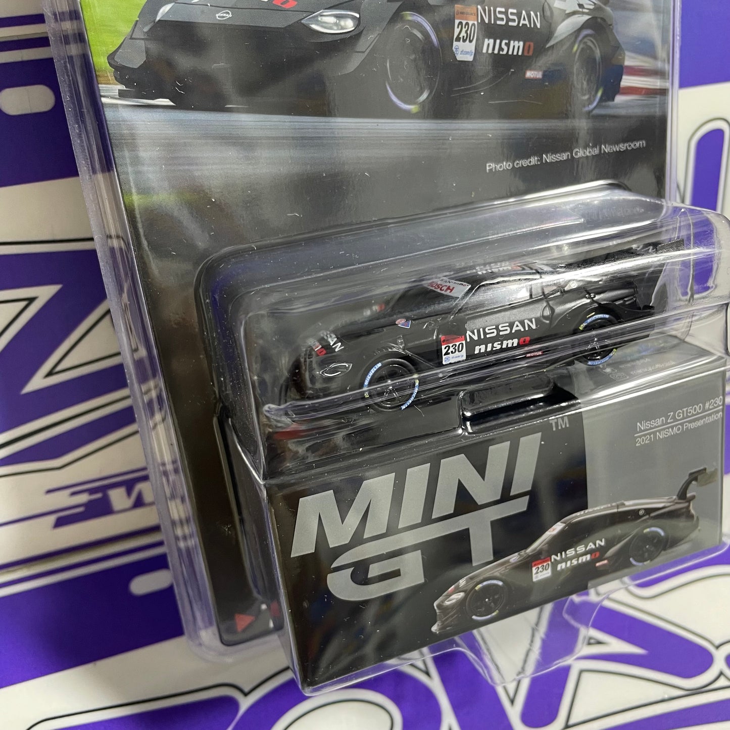 755 Nissan Z GT500 #230 Mini GT