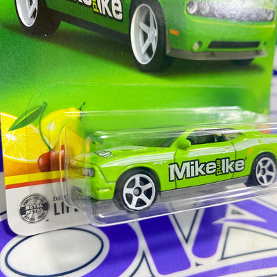 JJR80 DODGE CHALLENGER SRT8