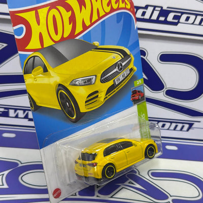 HCW78 19 MERCEDES BENZ A CLASS