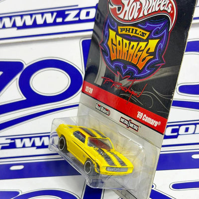 R3775 69 CAMARO HOTWHEELS GARAGE