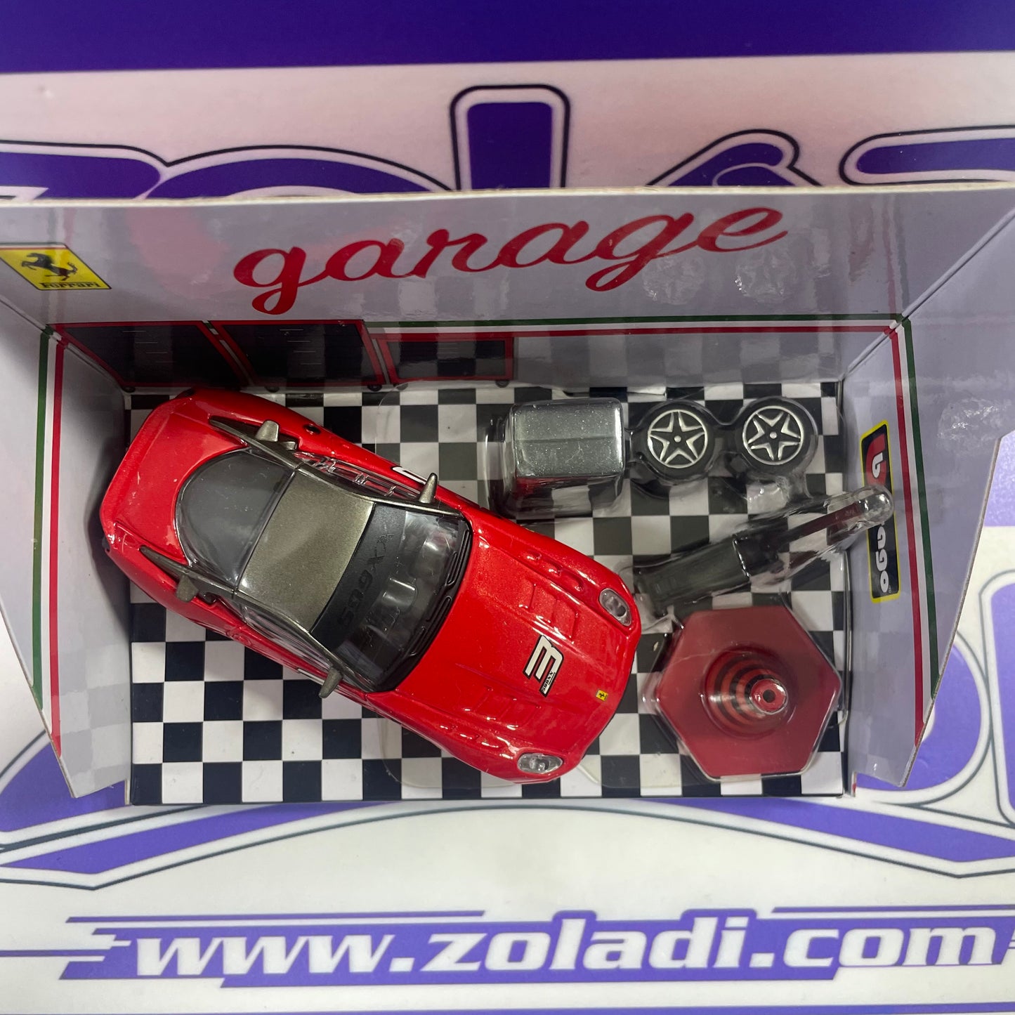 SU 1/43 FERRARI 599XX (sin empaque superior)