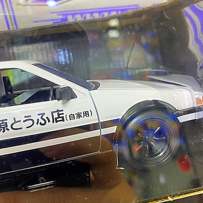34501 1/24 TAKUMI & TOYOTA TRUENO AE86
