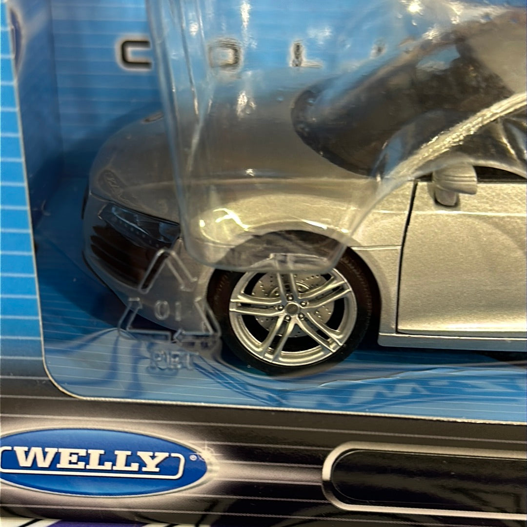 Audi R8 Welly 1/24