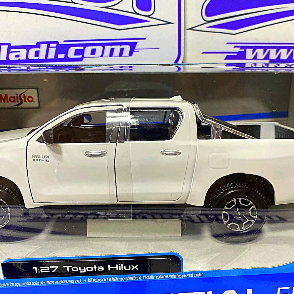 32920 1/24 TOYOTA HILUX