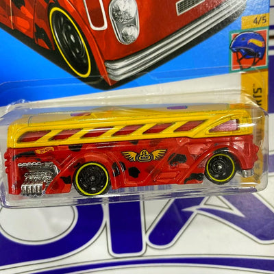 HTD58 SURFIN SCHOOL BUS