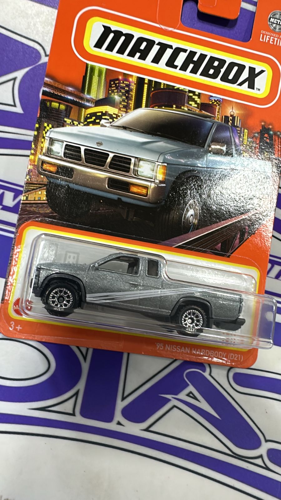 HVL53 95 NISSAN HARDBOY D21